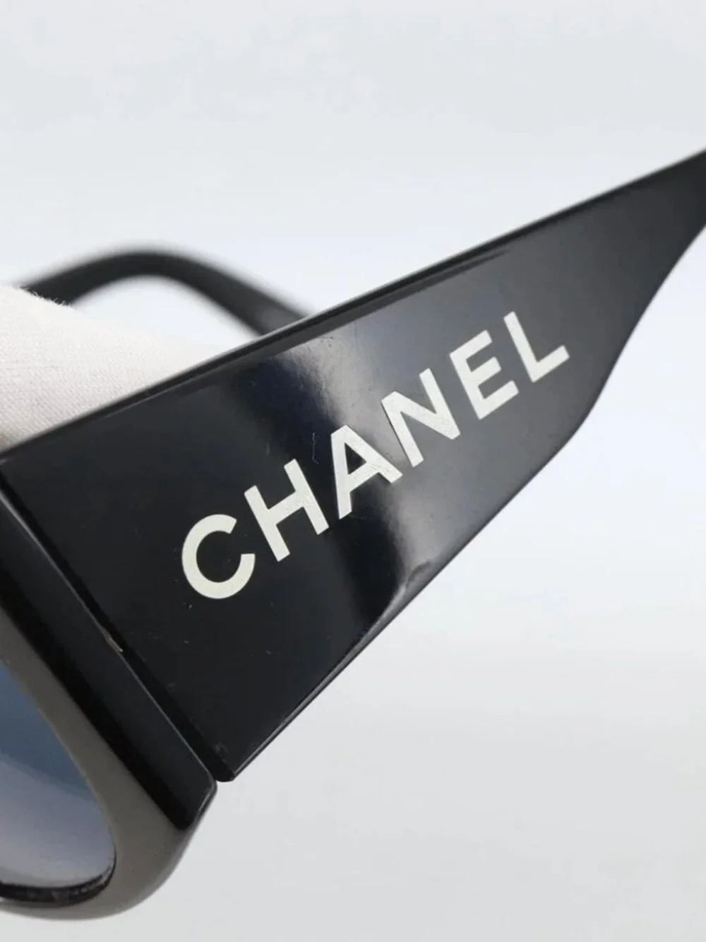 CHANEL Sunglasses plastic Black CC Auth ka3619